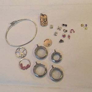 Lot of Origami Owl jewelry